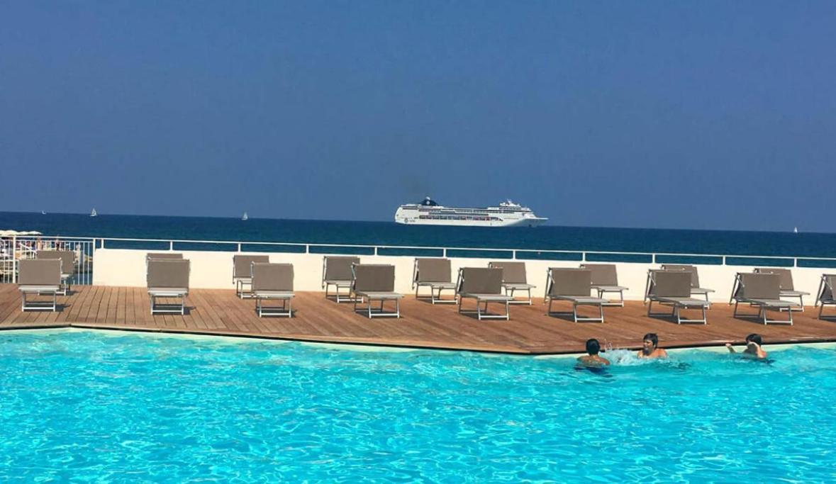 La Mia Terrazza Sul Mare - Mared'Amare Apartment Bari Exterior photo