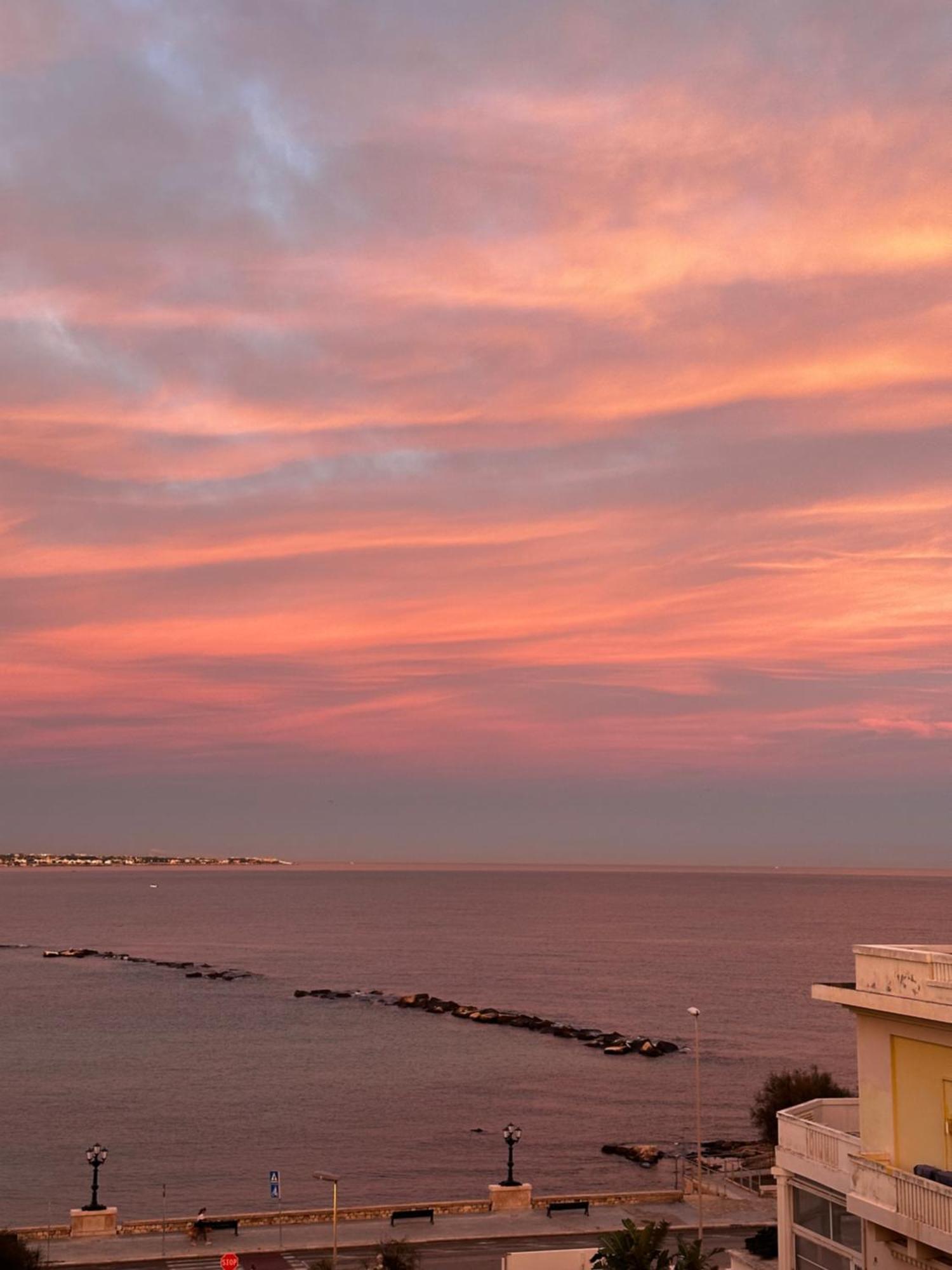La Mia Terrazza Sul Mare - Mared'Amare Apartment Bari Exterior photo